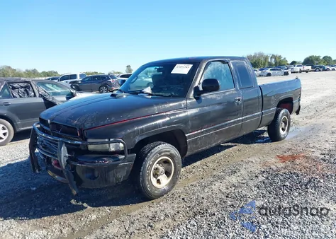 1999 Dodge Ram 1500 St z USA, uszkodzony, nr VIN 3B7HC13Z7XM523212